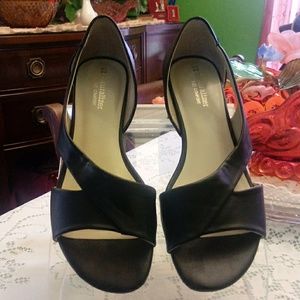 ]naturalizer sandles